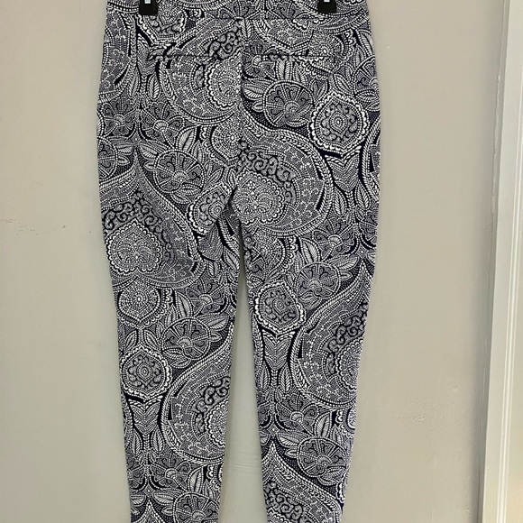 Talbots Navy/White Paisley Chatham Ankle Pants 6P - Picture 5 of 9